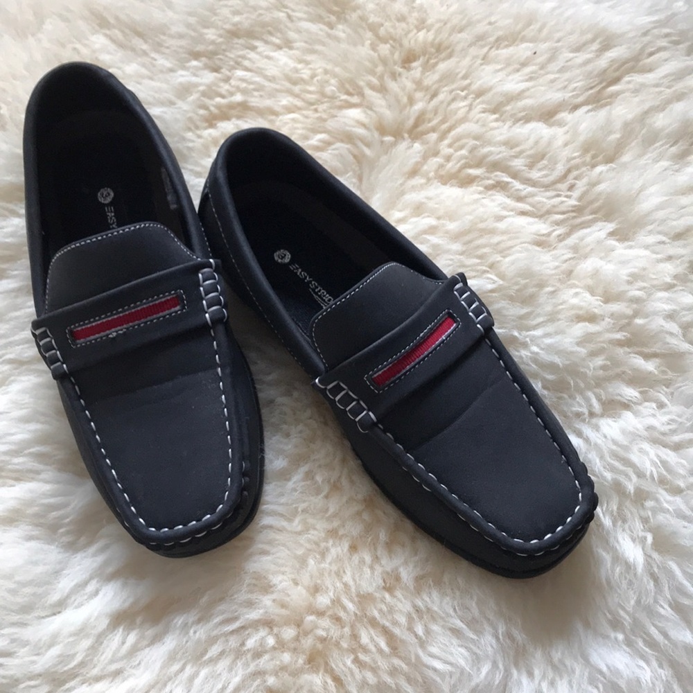 Easy Strider brand new size 3